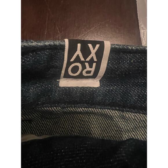 Y2K Roxy Medium Wash Denim 100% Cotton Mini Skirt Size 10 - Picture 4 of 5